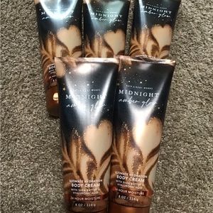 🆕Bath&Body Works  Midnight Amber Glow Body Cream